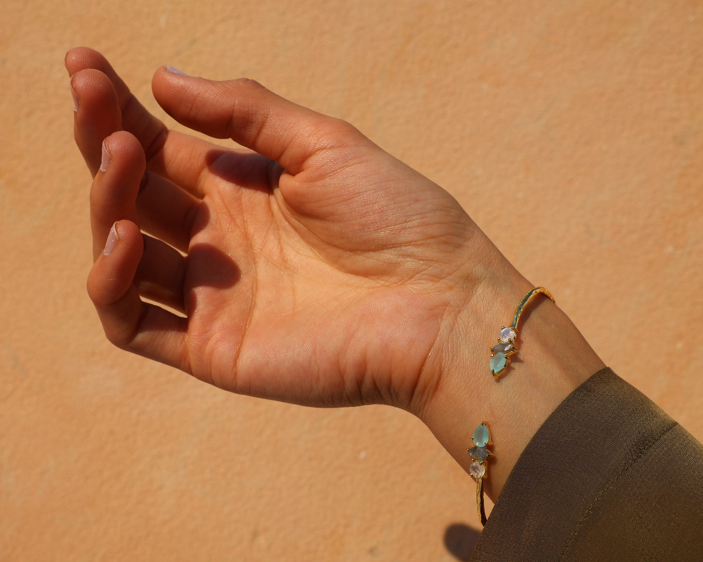 Arco bracelet bangle (aqua)